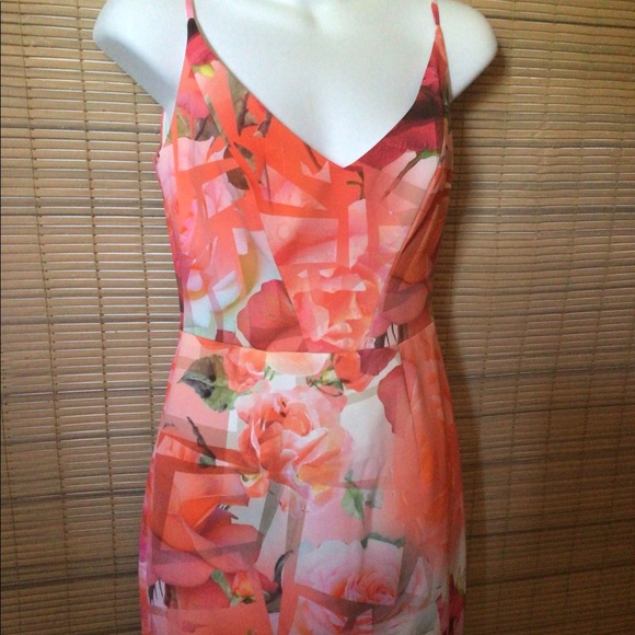 Black Halo NWT floral dress with spaghetti straps - Picture 4 of 16